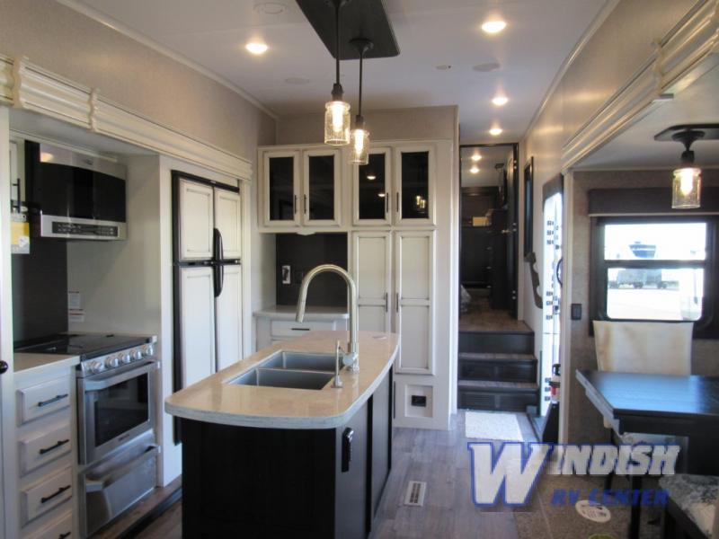 Jayco Eagle Fifth Wheel Interior