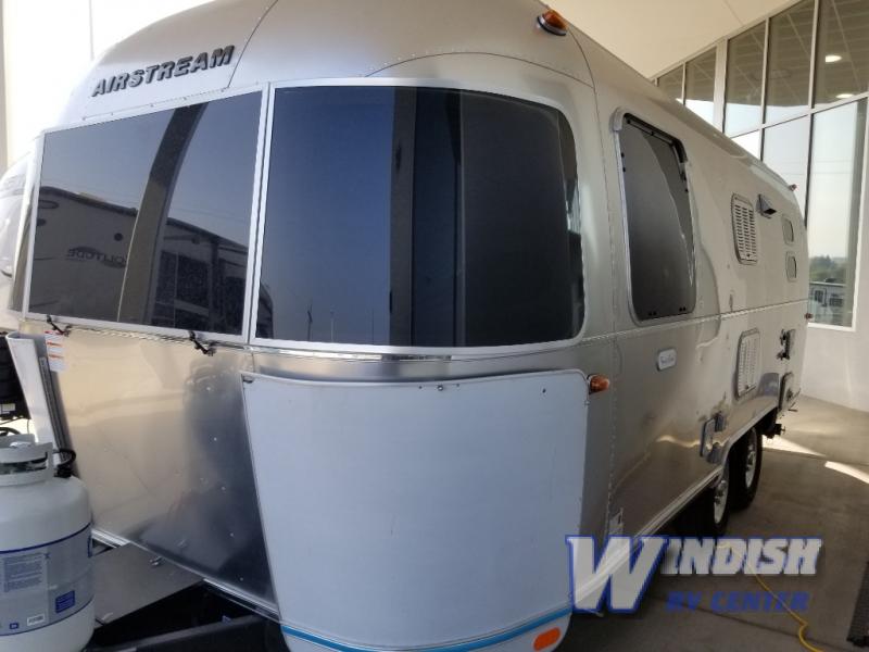 Airstream Flying Cloud Travel Trailer